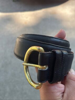 Coach belt women’s large Black Leather Belt with Gold Rounded Buckle